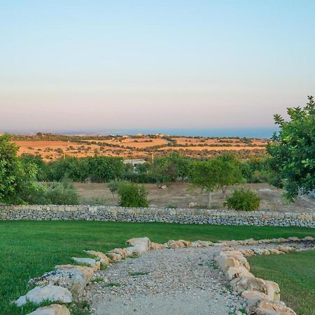 Baglio Cella - Appartamenti Per Vacanze Modica Eksteriør bilde